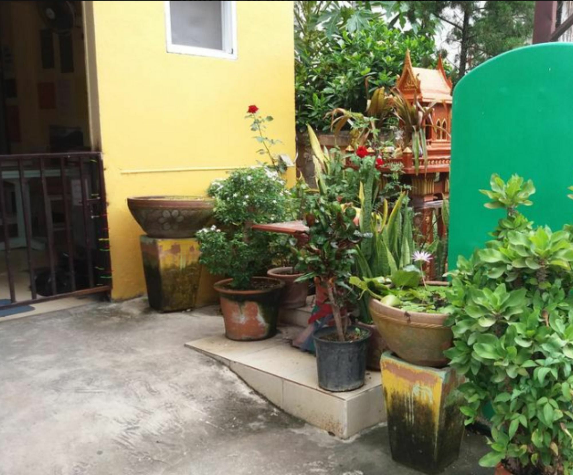 Holiday Chiang Mai Exterior foto